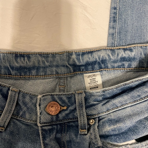 Jeans - Picture 3 of 3